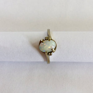 Opal and 10K White Gold Ring
